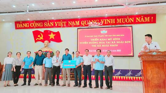 <a href="/tin-tuc/dan-van-doan-the" title="Dân vận - Đoàn thể" rel="dofollow">Tin từ các huyện, thị xã, thành phố</a>
